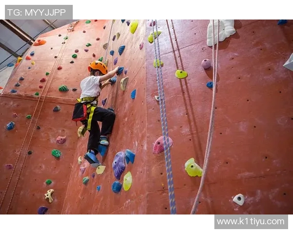 实时新闻攀岩精神的力量深入解析杭州攀岩队员的心理素质与挑战应对